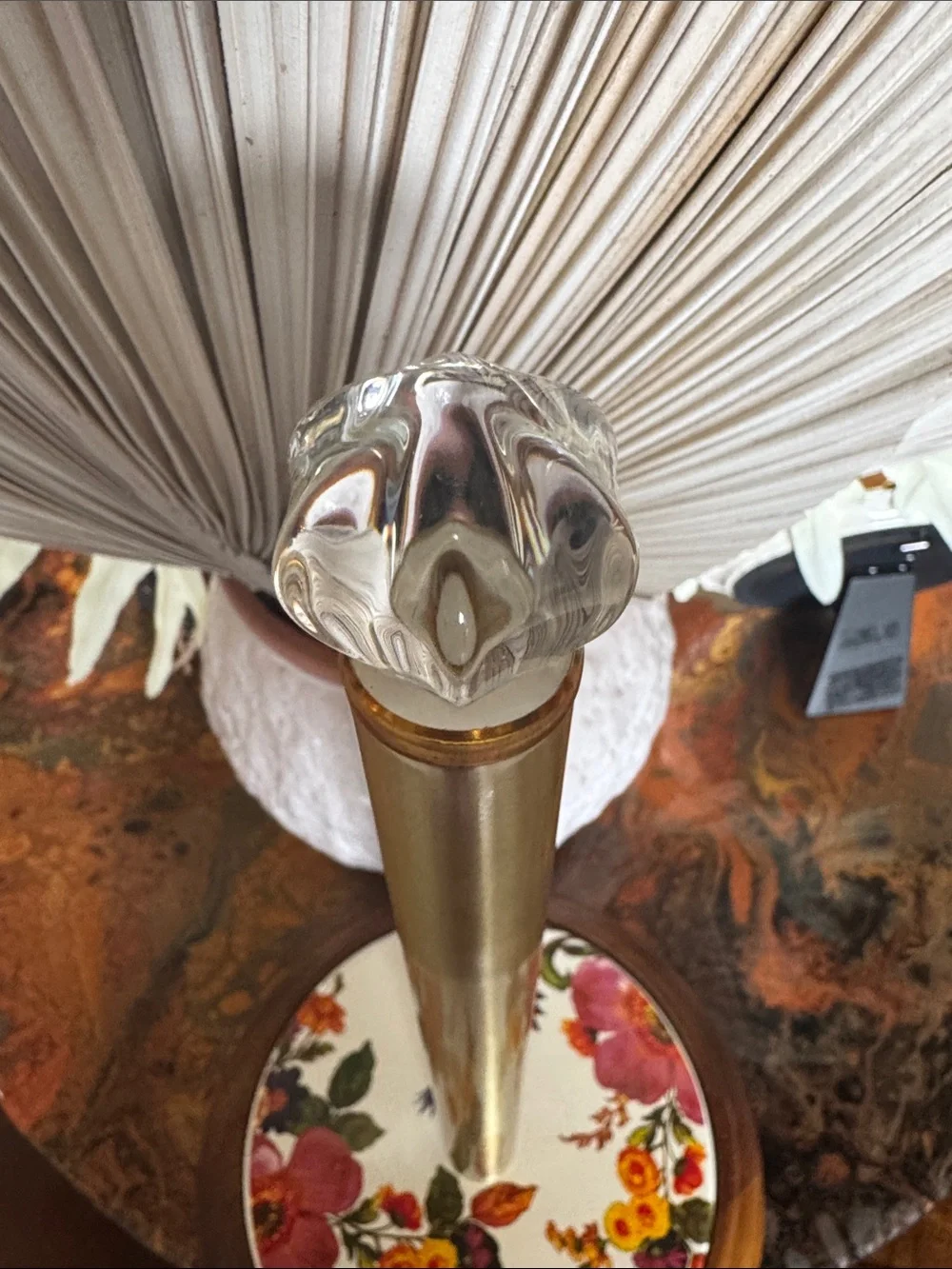 MacKenzie-Childs White Flower Paper Towel Holder